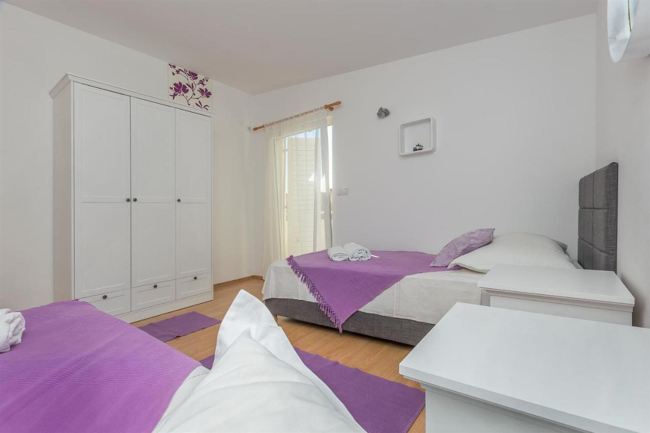 Apartment Goge Omis Exterior photo